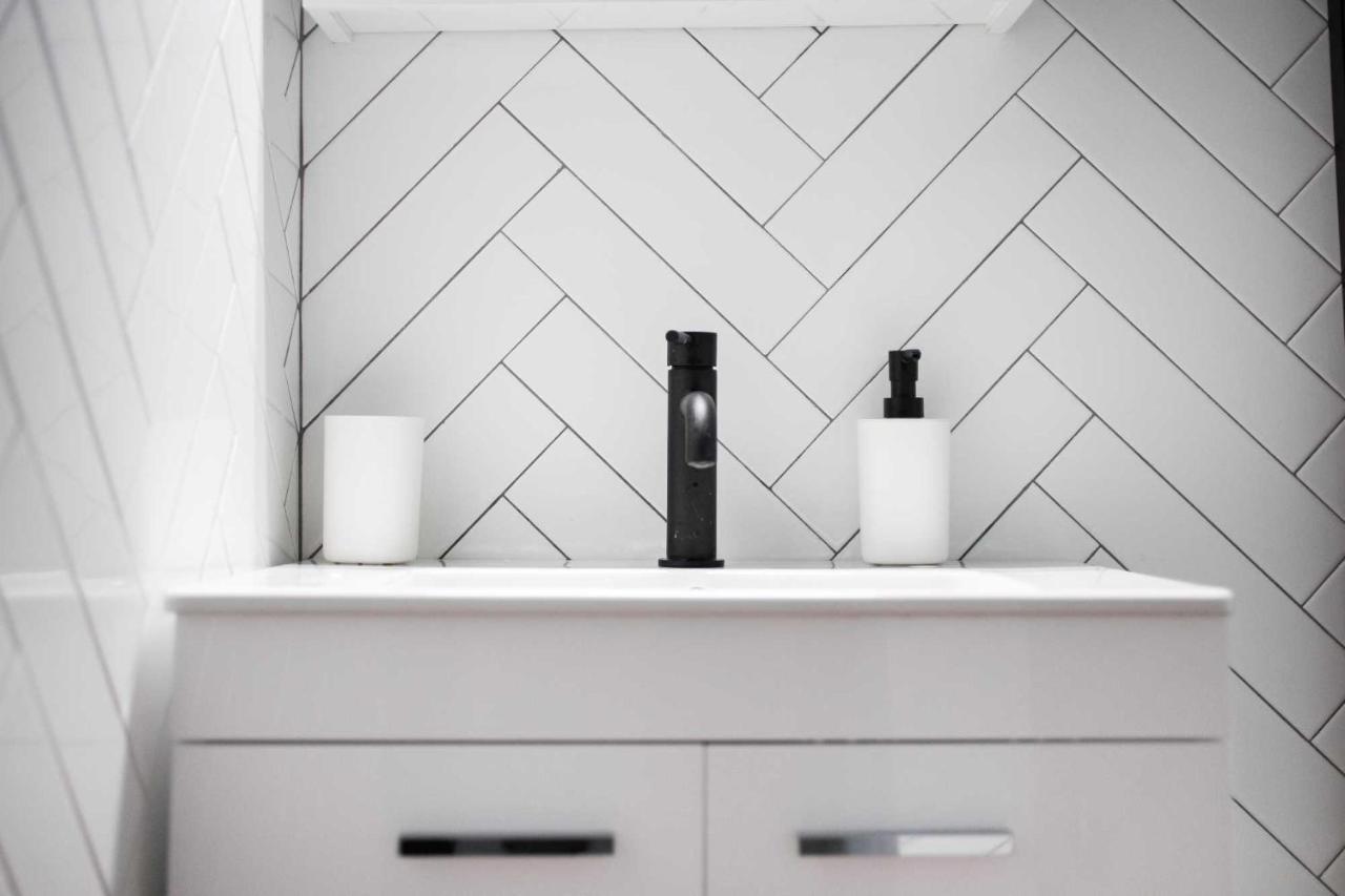 Newly Renovated Studio Downtown Athens! Eksteriør bilde